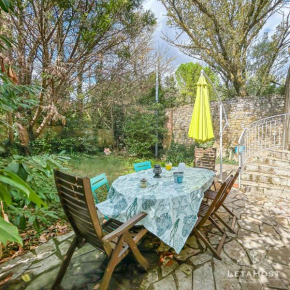 Charme rustique avec jardin privé 